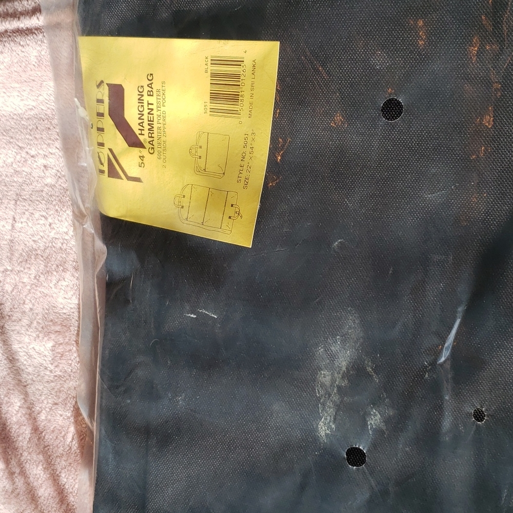 A TOPPERS 54" Hanging Garment Bag Brand New!